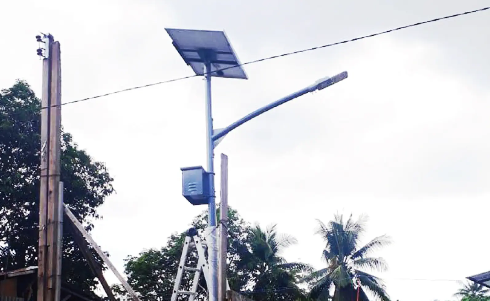 Solar Street Lights for small town_6