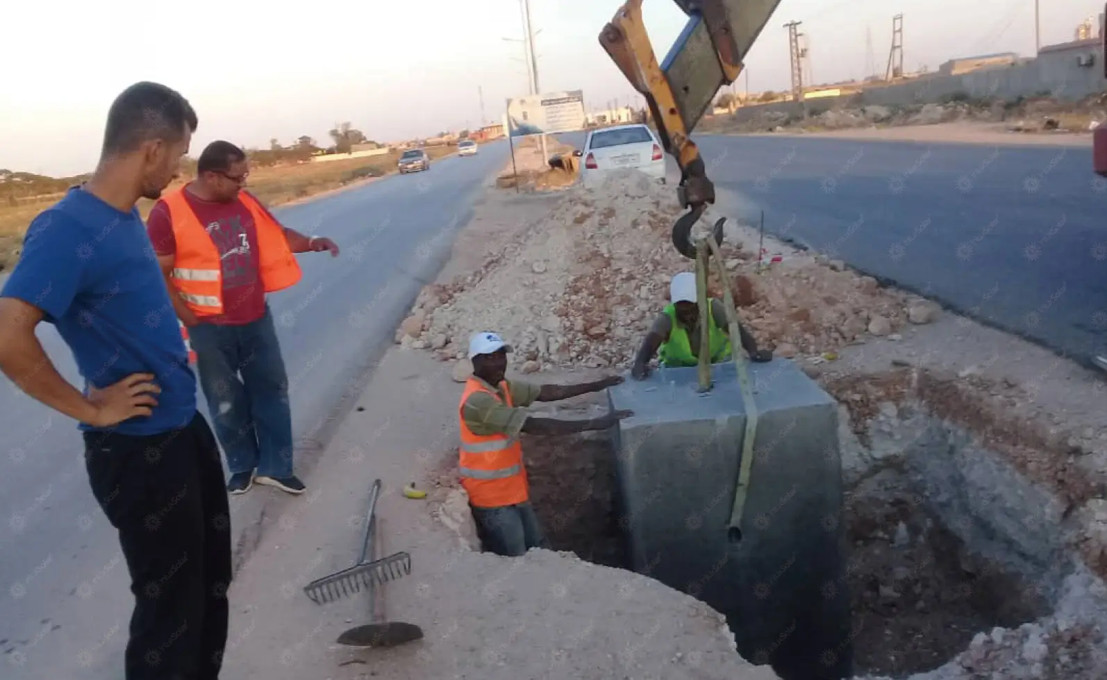 Solar Street Lights on Highways Connecting Airports_9